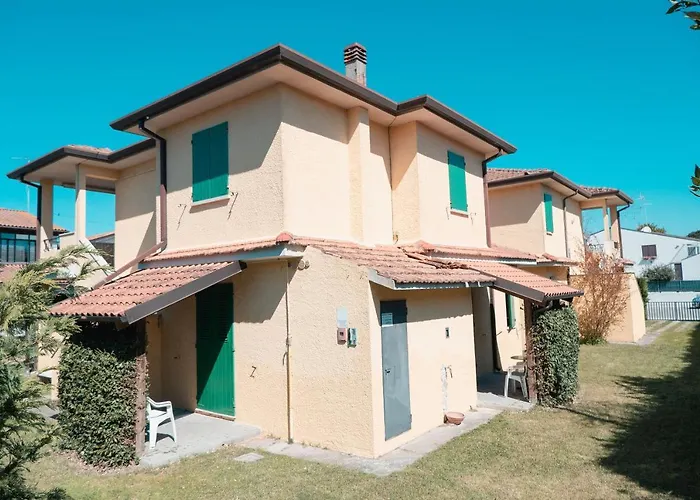 Отель Ristorante Elena 2*